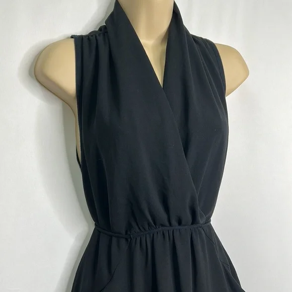 Wilfred Aritzia Sabine pocketed little black dress - Picture 3 of 8